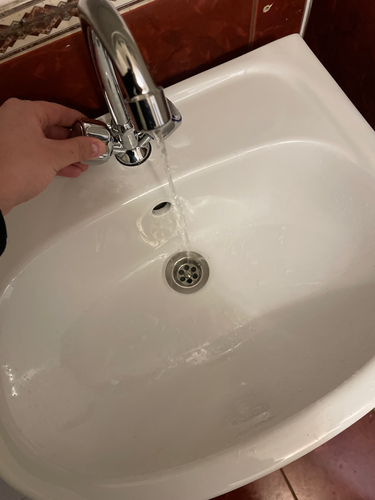 Установка смесителя (на готовые коммуникации)