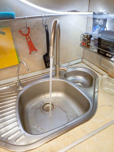 Замена и подключение смесителя