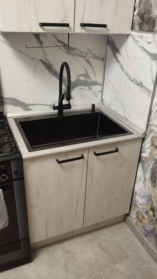 Установка столешницы ДСП Демонтаж столешницы из ДСП без сохранения Выпил под мойку или варочную панель