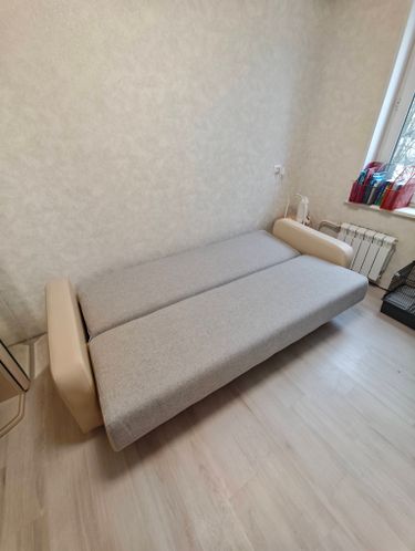 Сборка прямого дивана