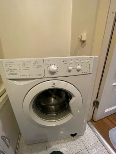 Изображение: Завершена замена неисправного насоса, прочистка фильтра, устранение протечки, проверка электроники, тестирование работы устройства.