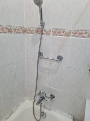 Установка смесителя (на готовые коммуникации)