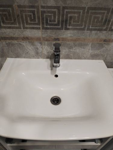 Установка смесителя (на готовые коммуникации)