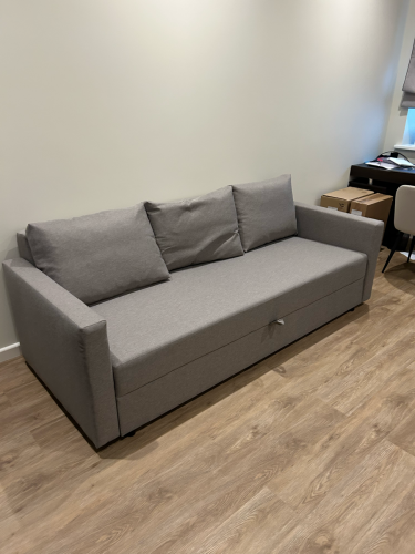 Сборка прямого дивана