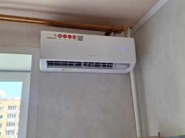 Установка сплит системы 7-9 kBTU (одноэтапный монтаж)