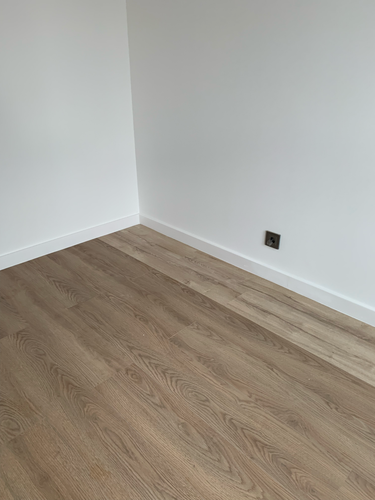 Монтаж деревянного/мдф плинтуса