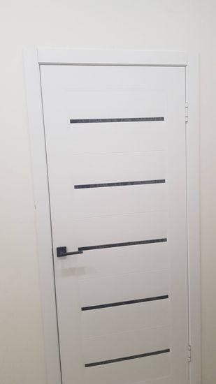 Установка межкомнатной одностворчатой двери с врезанной фурнитурой (1 шт)