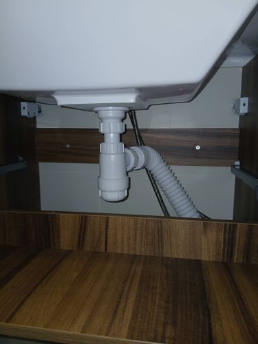 Установка отдельностоящей стиральной машины с подключением