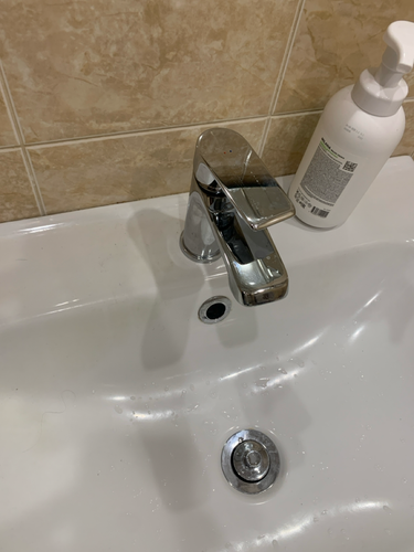 Установка смесителя (на готовые коммуникации)