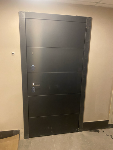 Установка входной двери весом до 95 кг