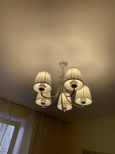 Сборка и навеска люстры