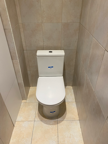 Установка напольного унитаза