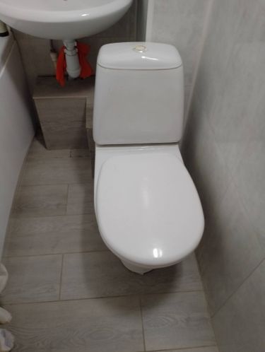 Установка напольного унитаза