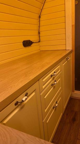 Выезд мастера за пределы зоны бесплатного выезда Замена фасадов Замена ручки открывания фасада