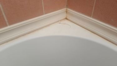 Герметизация ванны силиконом