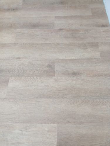 Монтаж пластикового плинтуса