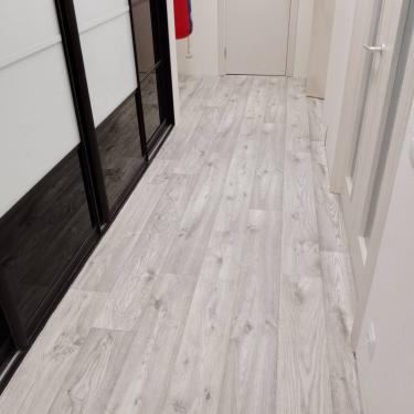 Укладка линолеума на клей более 15 кв.м