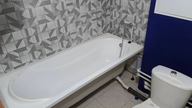 Установка акриловой/стальной ванны