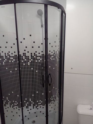 Установка душевого уголка/ширмы с поддоном