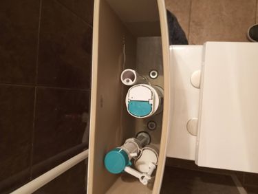 Установка напольного унитаза