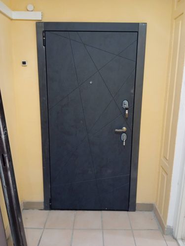 Установка входной двери весом до 95 кг