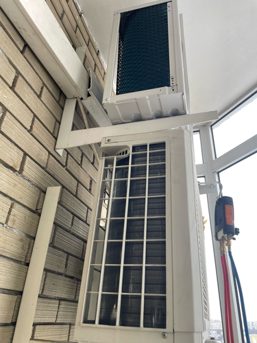 Проведена полная очистка фильтров, удаление загрязнений с теплообменника, проверка дренажной системы, дезинфекция внутренних компонентов, восстановление оптимальной работы устройства.