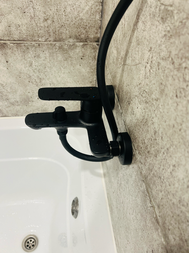 Установка смесителя (на готовые коммуникации)