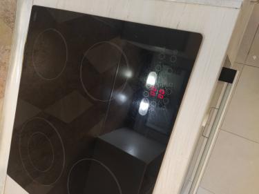 Подключение выполнено: электроплита установлена, подключена к сети, проверена работоспособность, обеспечена безопасность, завершена настройка, протестированы функции, устранены неполадки.