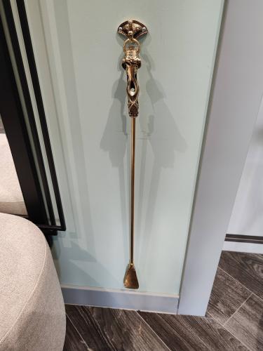 Навеска картины