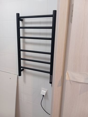 Монтаж электрического полотенцесушителя