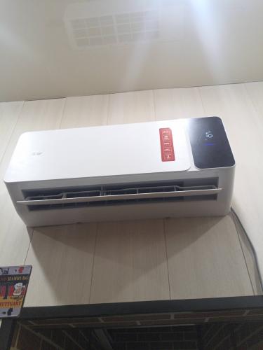 Установка сплит системы 7-9 kBTU (одноэтапный монтаж)