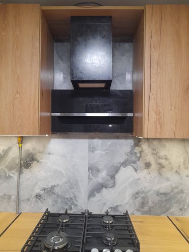 Установка и подключение вытяжки