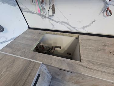 Установка столешницы ДСП