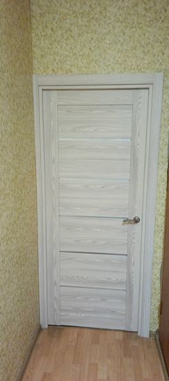 Установка межкомнатной двухстворчатой двери