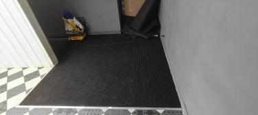 Укладка линолеума на клей более 15 кв.м