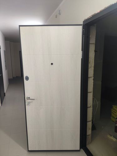 Установка входной двери весом до 95 кг