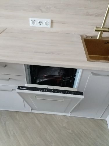 Навеска картины
