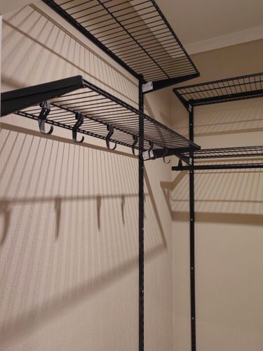 Установка кронштейна под ТВ на стену