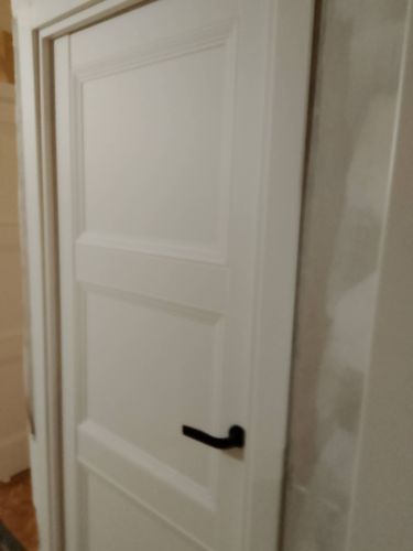 Установка межкомнатной одностворчатой двери (2 и более шт)