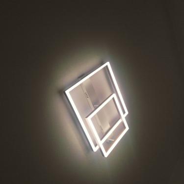 Установлены крепления, закреплены направляющие, обеспечена надежная фиксация, проверена устойчивость конструкции, завершены монтажные работы, обеспечена функциональность, эстетичный вид.