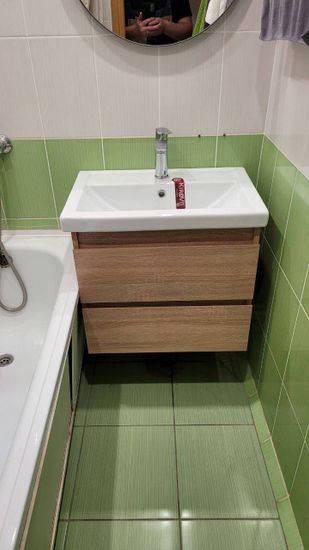 Установка комплекта: Тумба + Раковина + смеситель + зеркало Демонтаж раковины Демонтаж смесителя