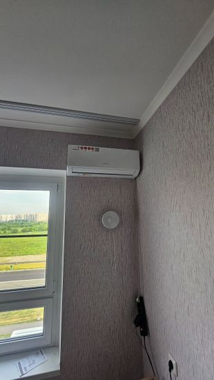 Установка сплит системы 7-9 kBTU (одноэтапный монтаж)