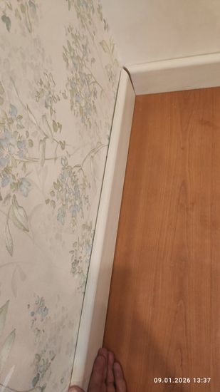 Монтаж деревянного/мдф плинтуса