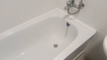 Герметизация ванны силиконом