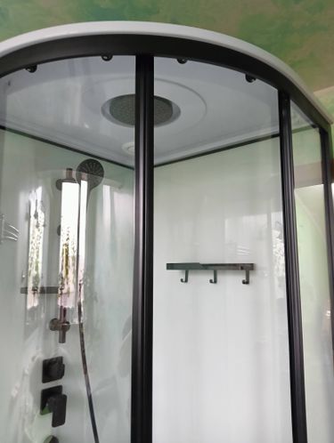 Установка душевой кабины шириной до 90 см