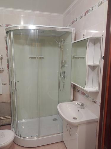 Демонтаж акриловой/стальной ванны Демонтаж раковины