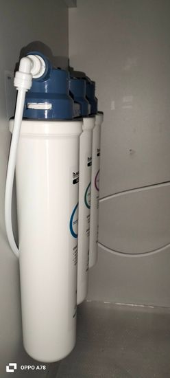 Установка проточного фильтра под мойку