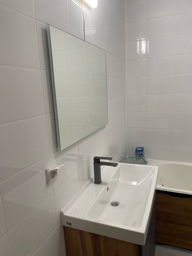 Установка комплекта: пенал + тумба +раковина + смеситель + зеркало