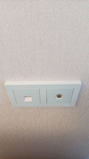 Монтаж и подключение настенно-потолочного светильника