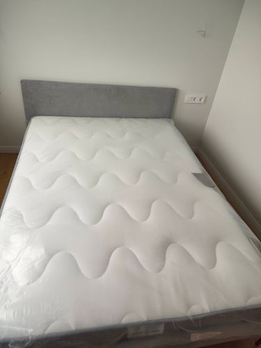 Сборка двуспальной кровати